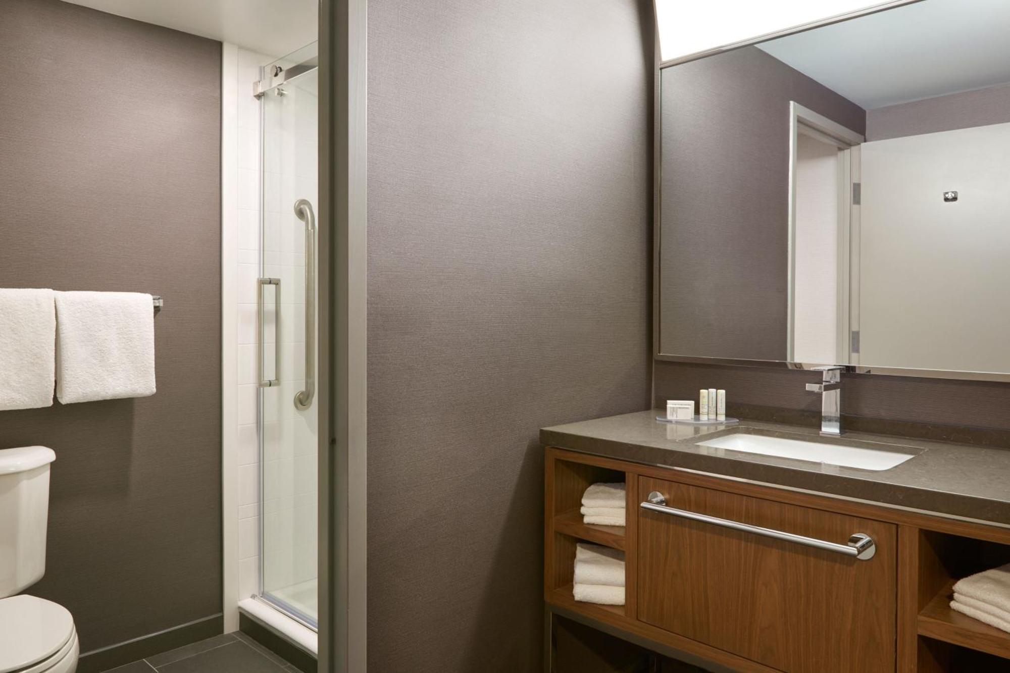 Courtyard By Marriott Toronto Markham Extérieur photo